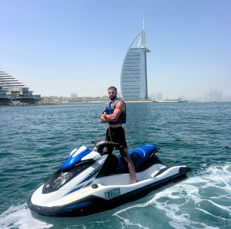 Jet ski ride near Burj Al Arab Dubai with eDrive Water Sports